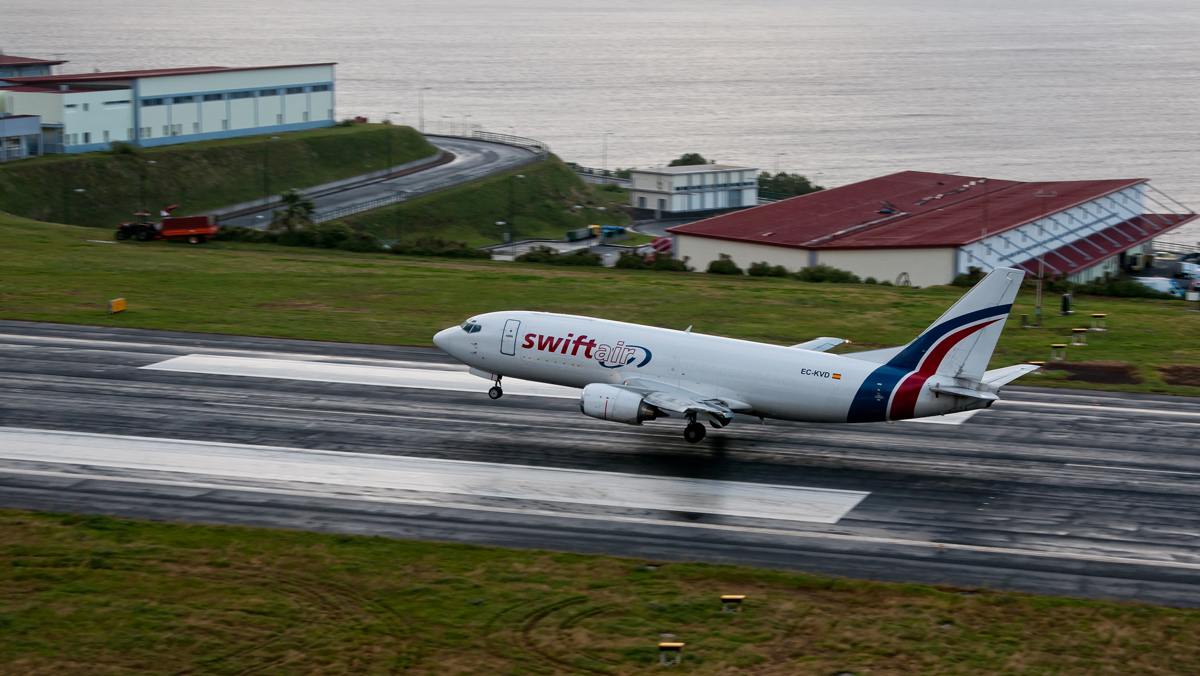 112_Santa Catarina - Aeroporto da Madeira.jpg
